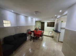 Casa 2 Quartos na Praia de Itapuã com Ar